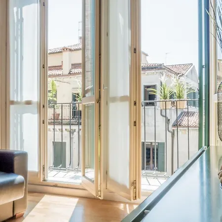 San Polo Design Apartments By Wonderful Italy Venice Exterior photo